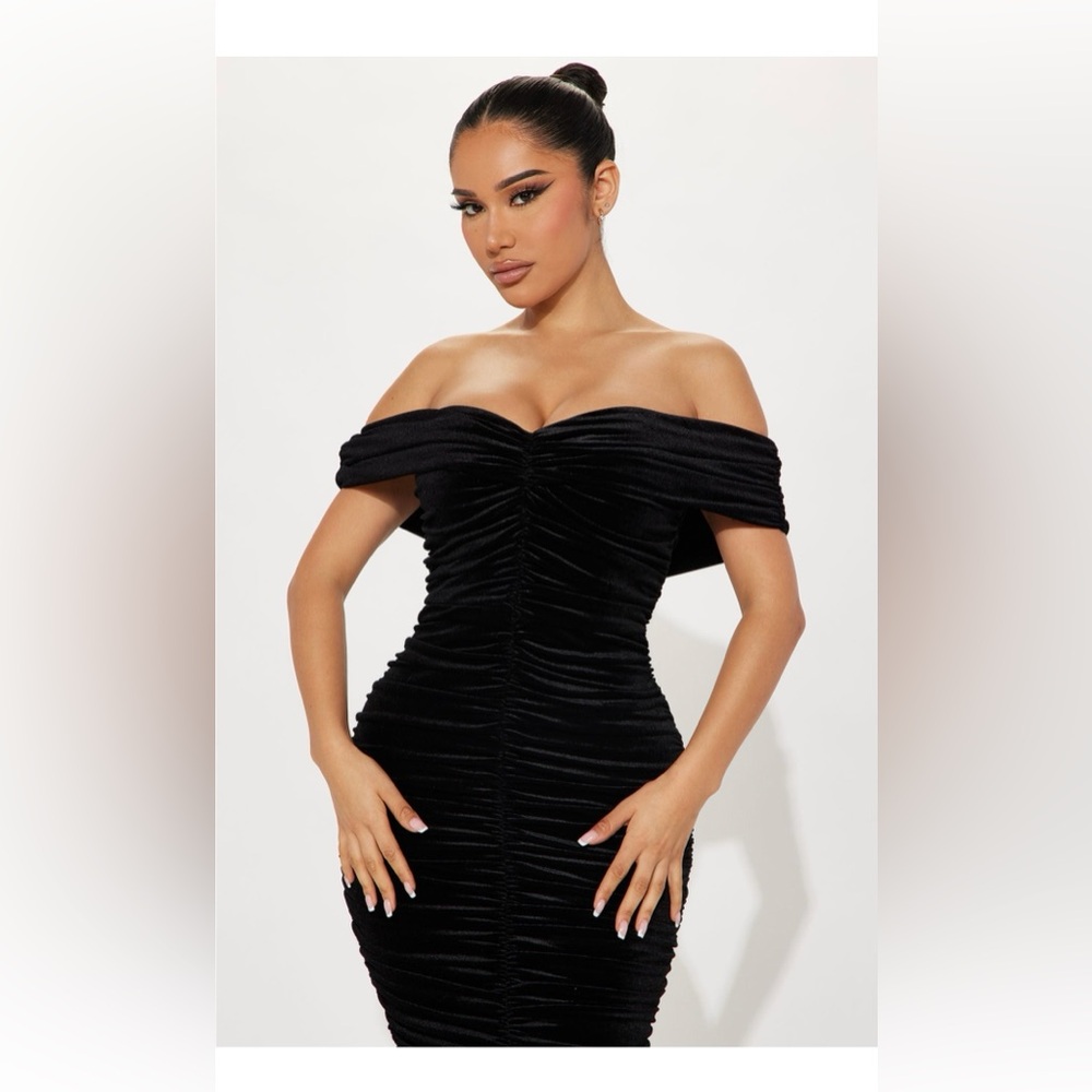 Velvet black maxi dress